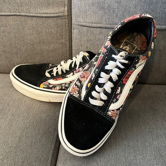 Vans Shoes - Floral Vans Sneakers